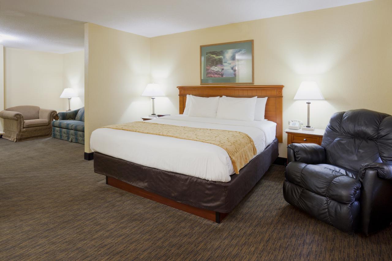 Grandstay Hotel And Suite Waseca Exteriér fotografie